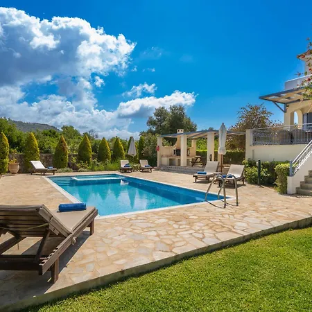 וילה Eglina Villa's