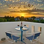 Eglina Villa's Minia