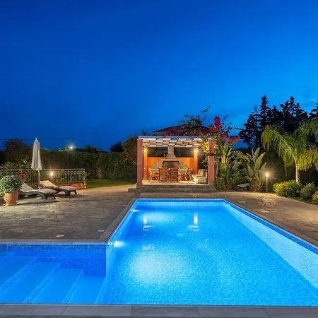 Eglina Villa's