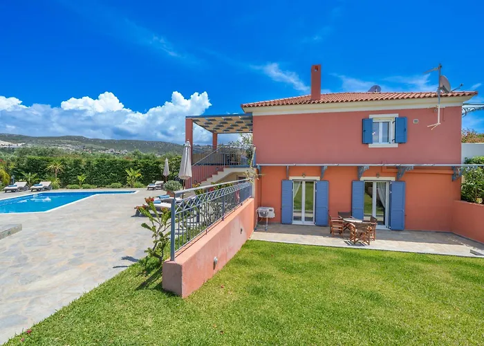 Eglina Villa's Villa Minia