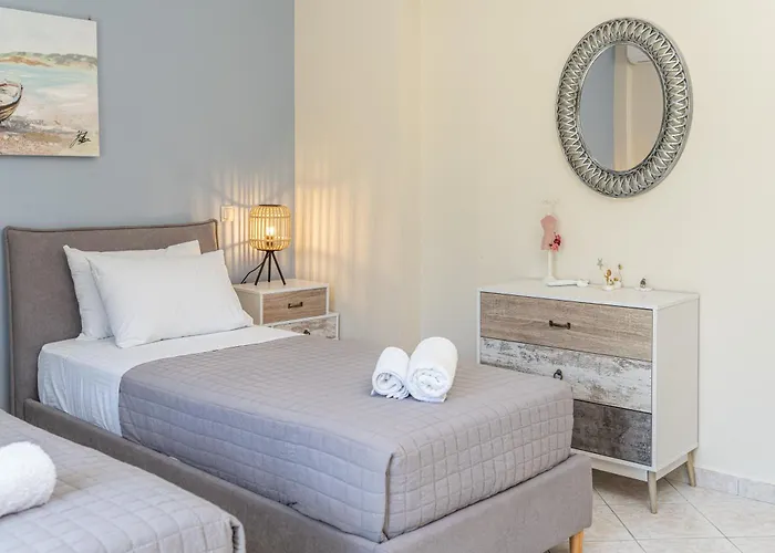 Eglina Villa's Villa Minia