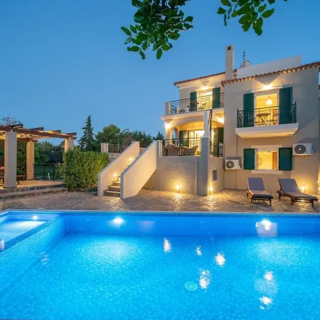 Villa Eglina Villa's
