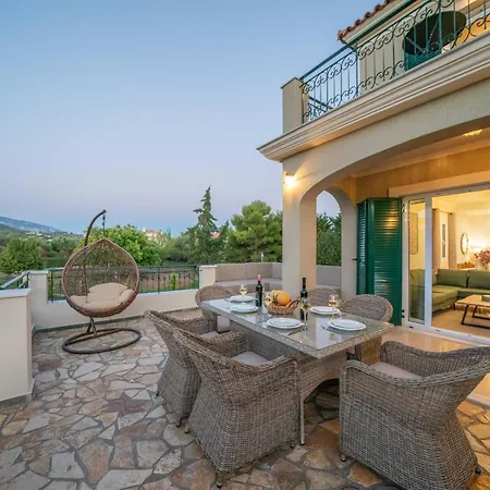 Eglina Villa's Villa Minia