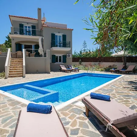 Eglina Villa's
