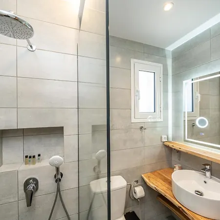 Villa Eglina Villa's *