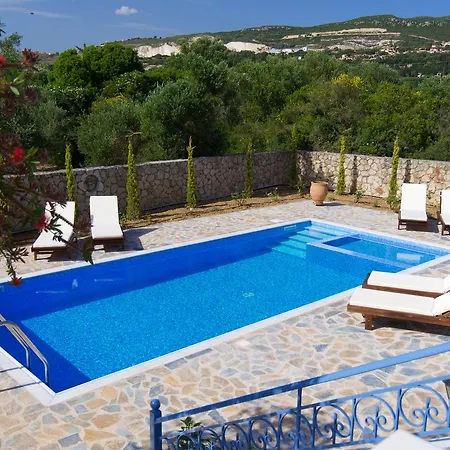 Villa Eglina Villa's