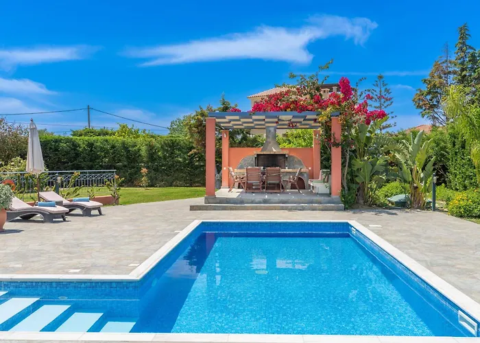 Villa Eglina Villa's