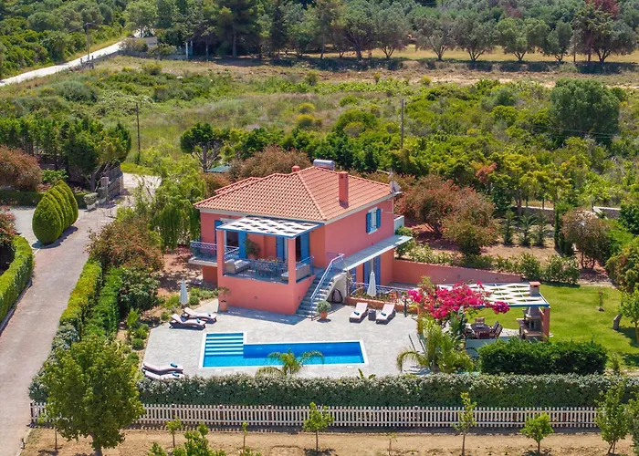 Eglina Villa's Villa Minia