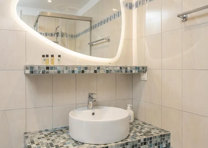 Eglina Villa's Villa *