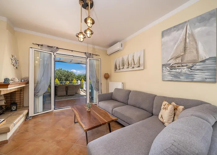 Villa Eglina Villa's *