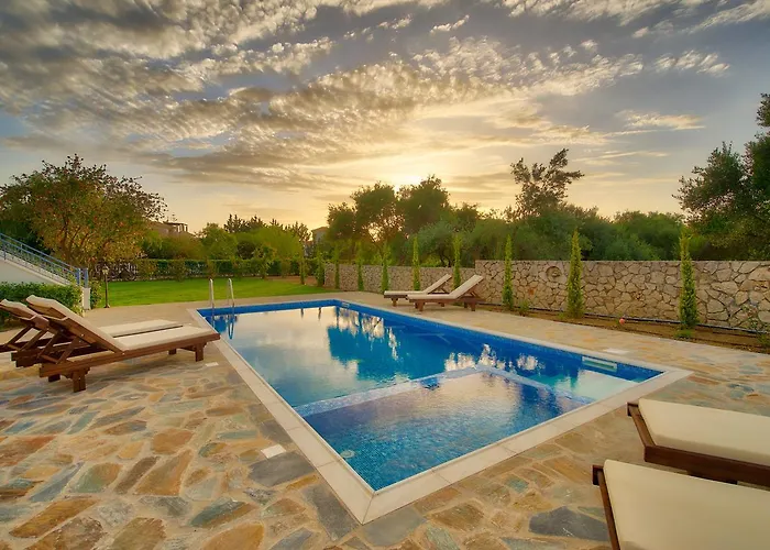 Villa Eglina Villa's