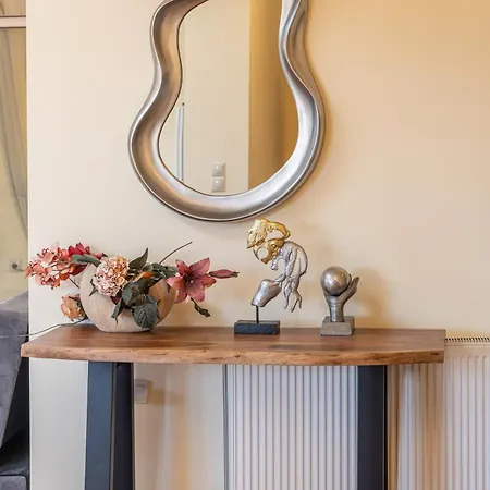 Eglina Villa's 빌라 *