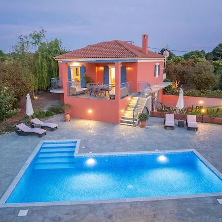 Eglina Villa's 빌라