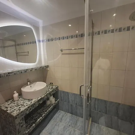 Eglina Villa's 빌라 Minia