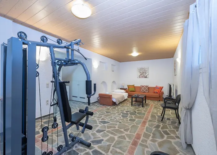 Eglina Villa's Villa *